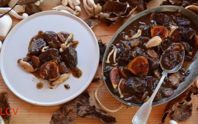 RAGÚ DE JABALÍ CON SETAS E HIGOS